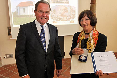 Staatsminister Heubisch und unsere Vorsitzende Barbara Regul