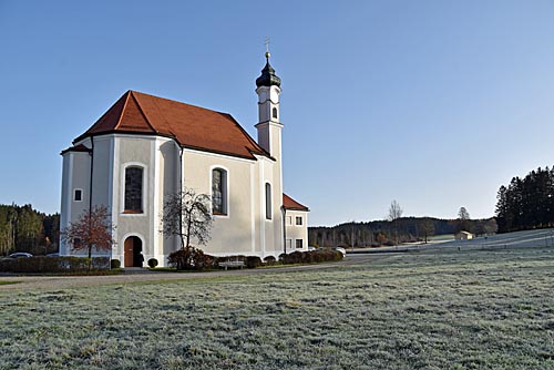 St. Leonhard in der Morgenkälte