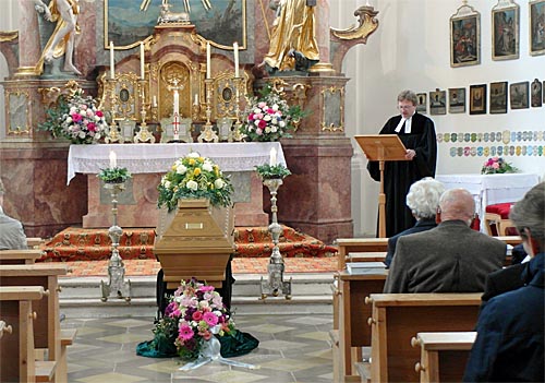 Trauerfeier in St. Leonhard