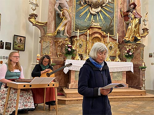 Maiandacht in St. Leonhard Maiandacht in St. Leonhard